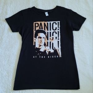 ✨️HP✨️ PANIC!😨 At The Disco🕺 Graphic Tee👕